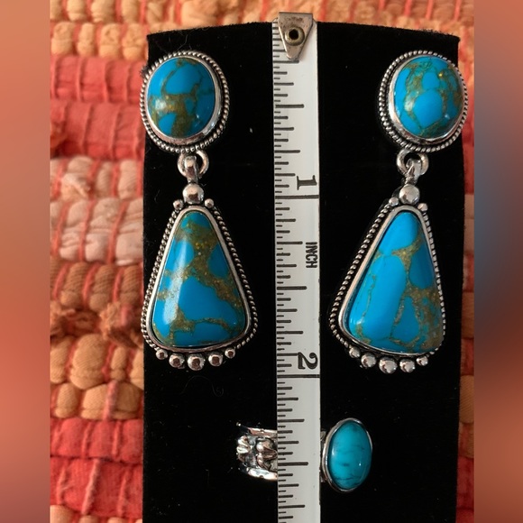 Faux Turquoise Pendant Earring & Ring Set - Picture 6 of 11